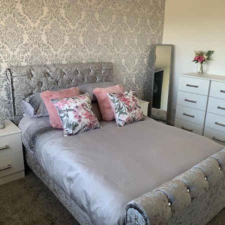 Sunny Prestatyn Apartment ภายนอก รูปภาพ