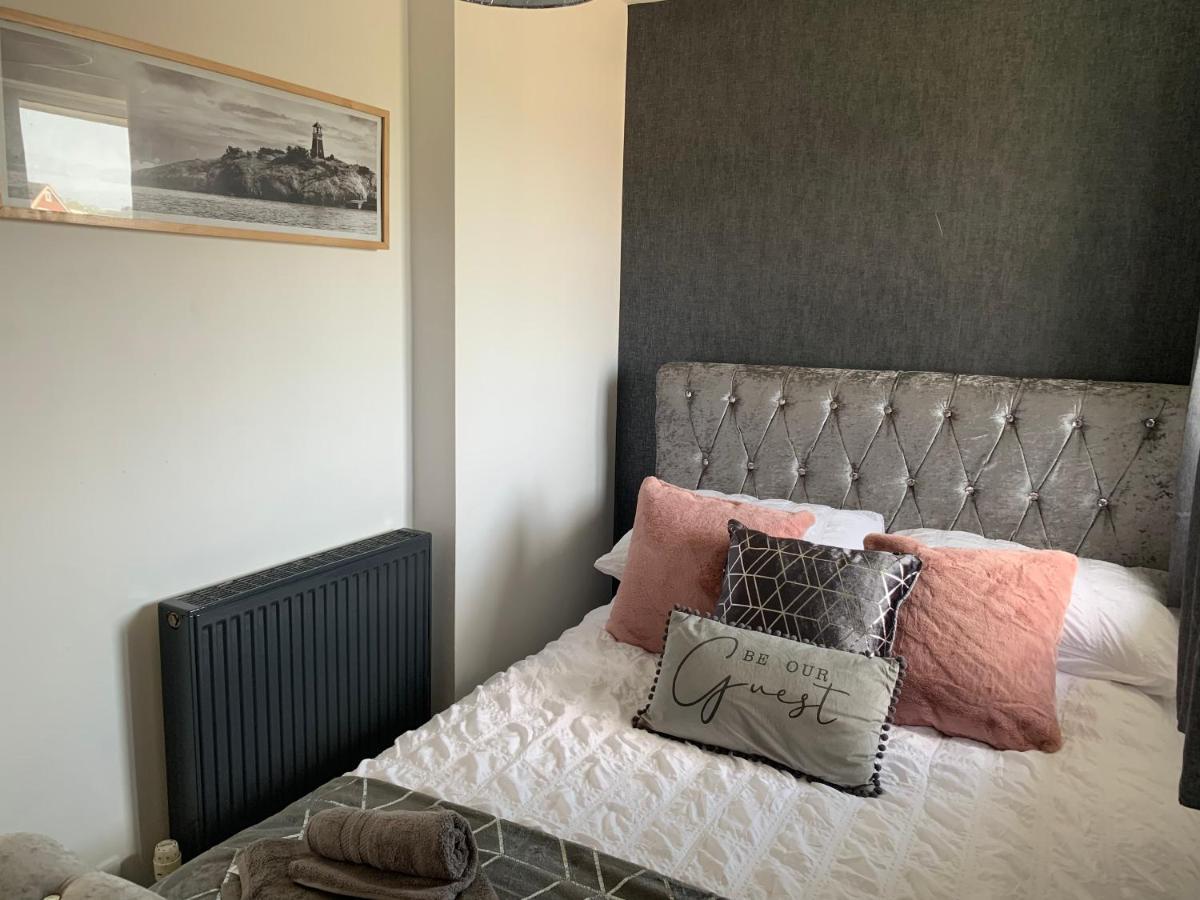 Sunny Prestatyn Apartment ภายนอก รูปภาพ